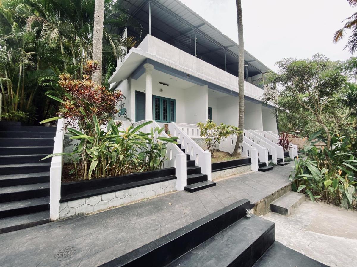 Petit Ana Beach Retreat Varkala Buitenkant foto